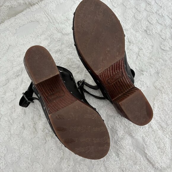 Shoes - Picture 3 of 4